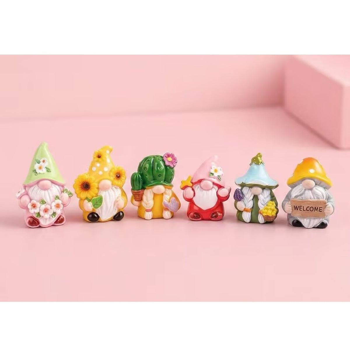 Cute Mini Gnome Figurines, Resin Dwarf Statue Set, Fairy Garden Tiny Gnomes Ornament, Home Desk Shelf Decor, Gift for Plant Lovers