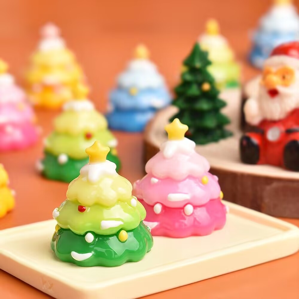 Cute Mini Macaron Christmas Tree Resin Figurines, Tiny Pastel Xmas Tree Ornament, Fairy Garden Micro Landscape Decor, DIY Craft Decoration