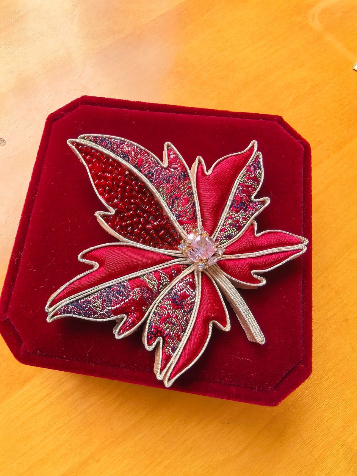 Traditional Chinese Song‑Brocade Brooch, Handmade Ethnic Vintage Brooch Pin for Women
