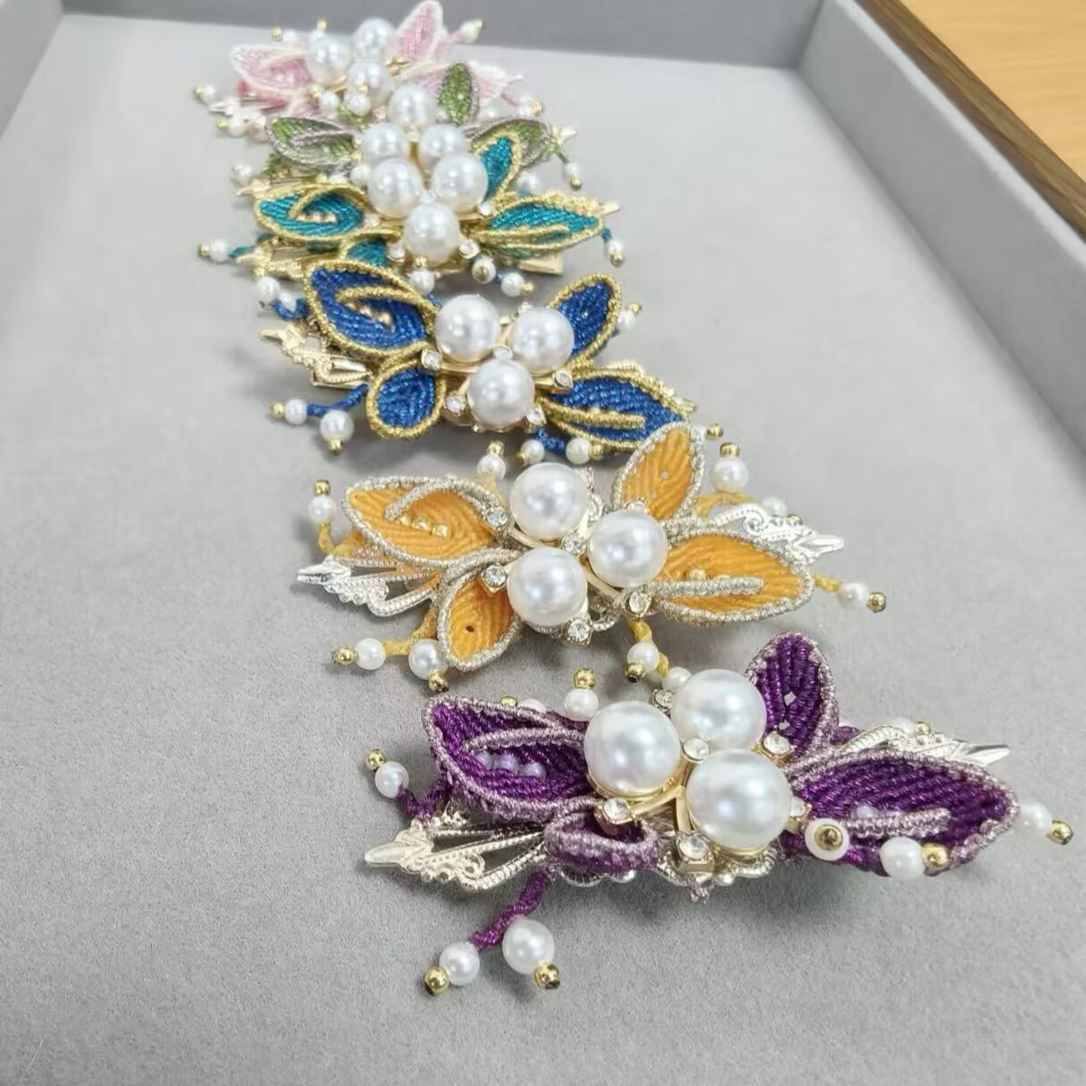 Handmade Wax Thread Woven Butterfly Pearl Hair Clip, Chinese Style Barrettes, Vintage Floral Hair Accessories for Hanfu Qipao, Gift for Women